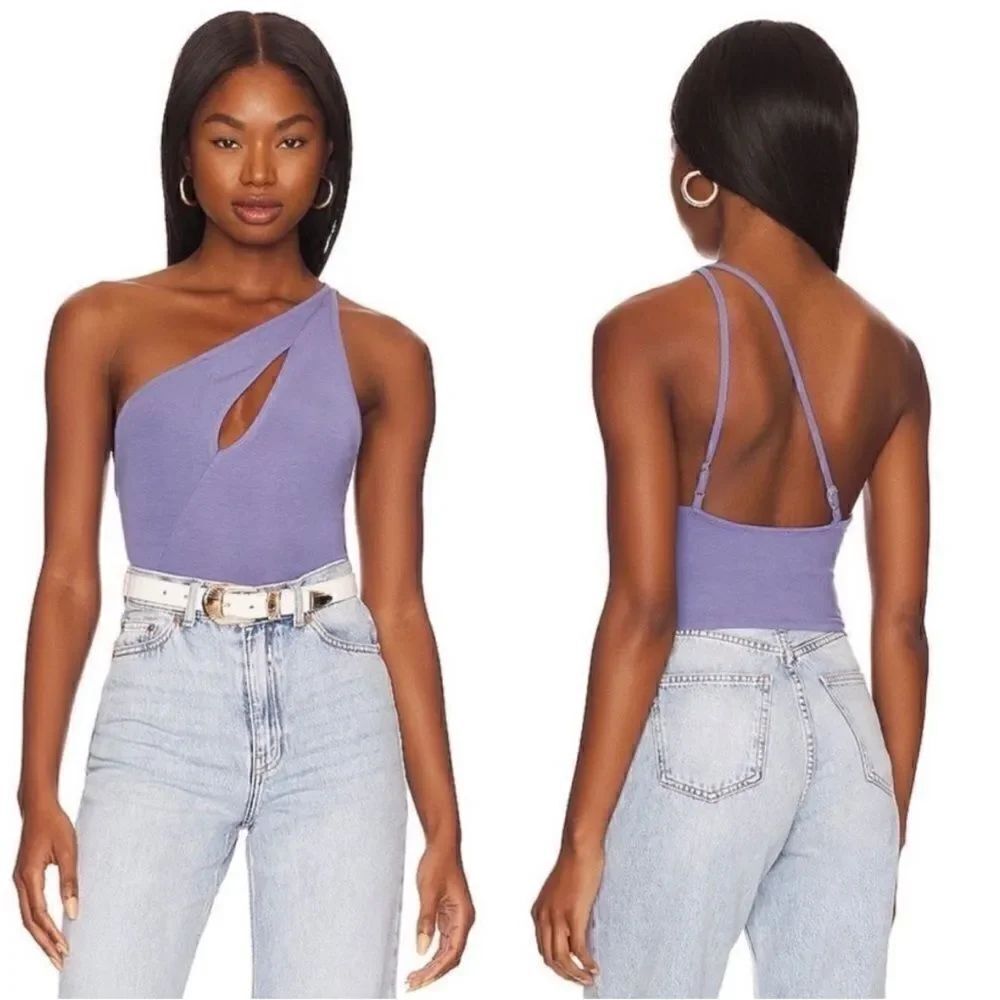 WeWoreWhat NWT Cut Out One Shoulder Tank in Slate Blue Size Medium